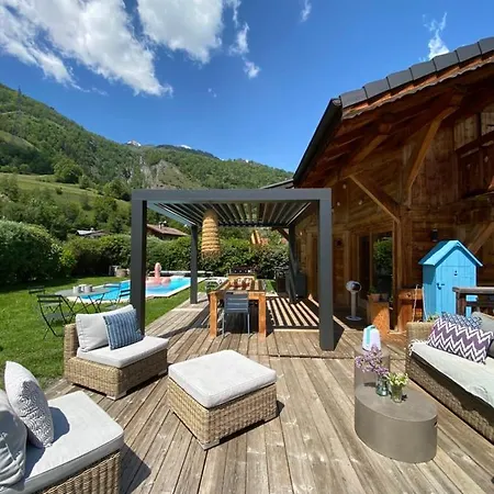 Grand A La Montagne *